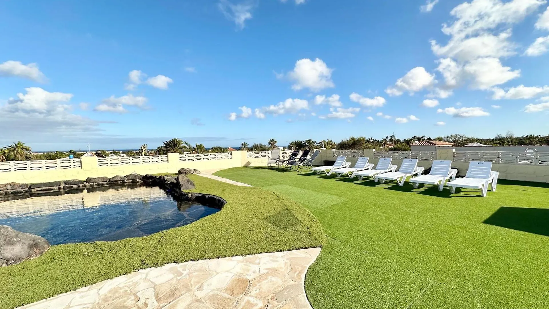 Las Rocas Villa Con Piscina Privada De Piedra, Vista Mar, Jardines, Asadero Y Wifi Parque Holandes