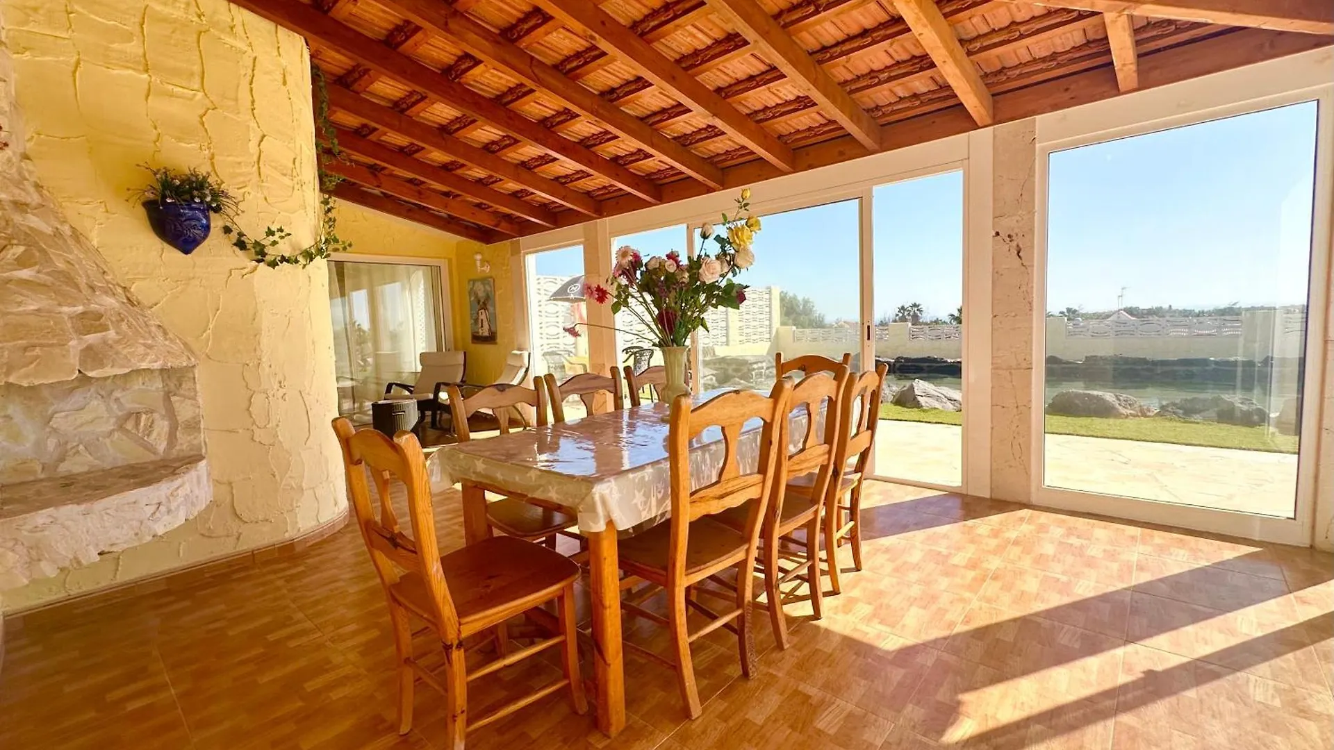 Las Rocas Villa Con Piscina Privada De Piedra, Vista Mar, Jardines, Asadero Y Wifi Parque Holandes