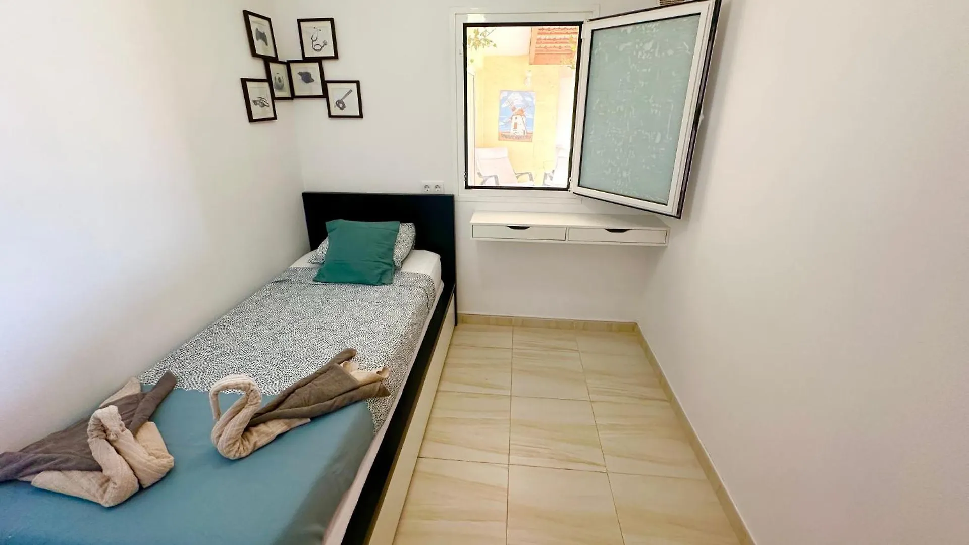 Parque Holandes Las Rocas Villa Con Piscina Privada De Piedra, Vista Mar, Jardines, Asadero Y Wifi إسبانيا